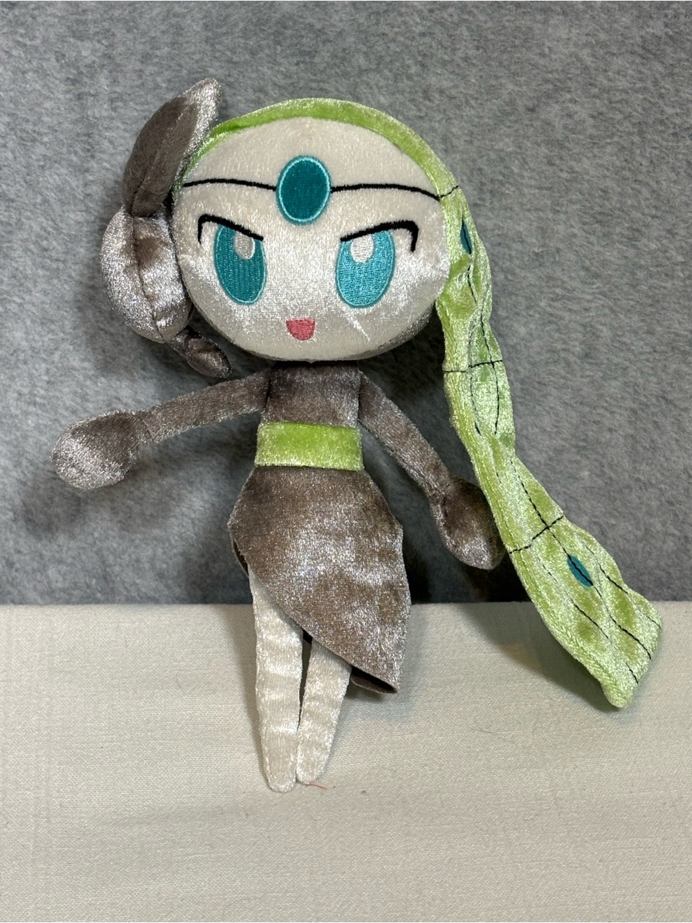 Tomy Pokémon Limited Edition 20th Anniversary Plush #648 Meloetta 8” Rare Loose